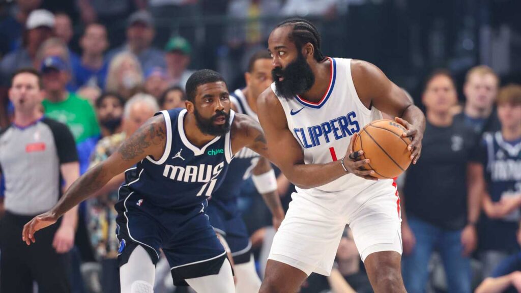 Kyrie Irving et James Harden