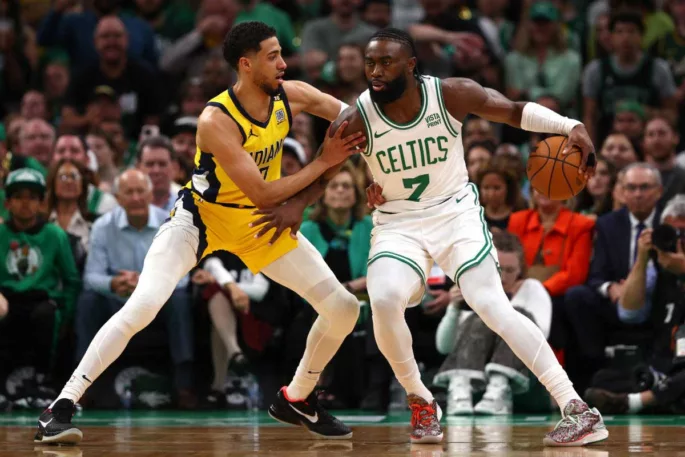 Jaylen Brown et Tyrese Haliburton