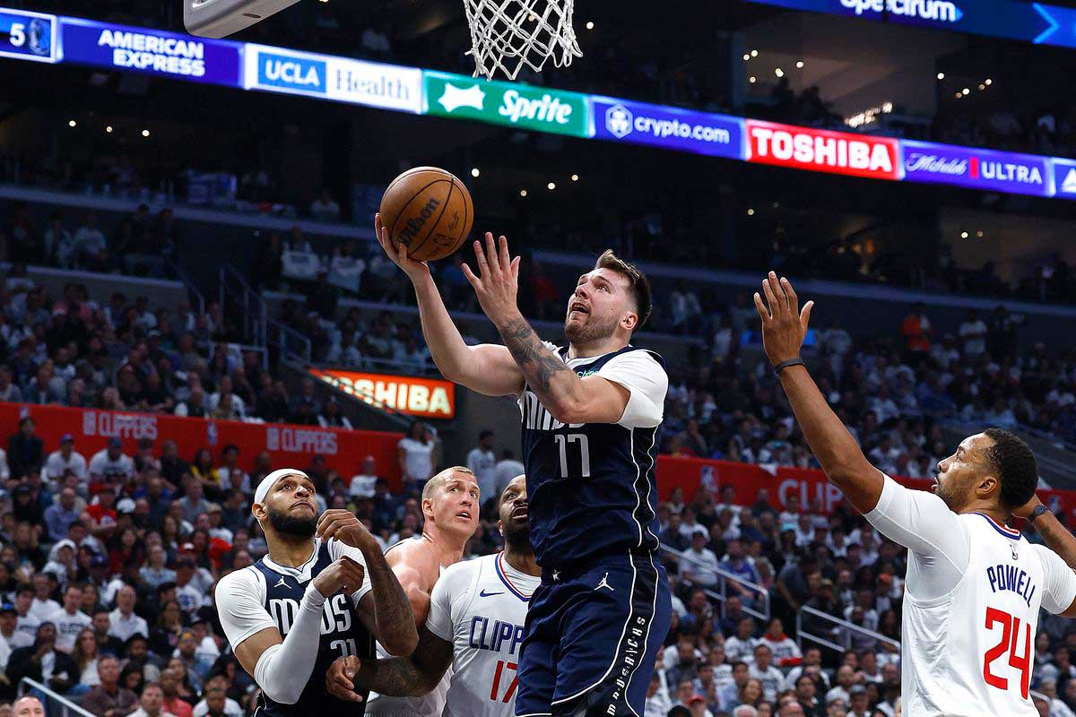 Lire la suite à propos de l’article Dallas écrase les Clippers avec un Luka Doncic magistral