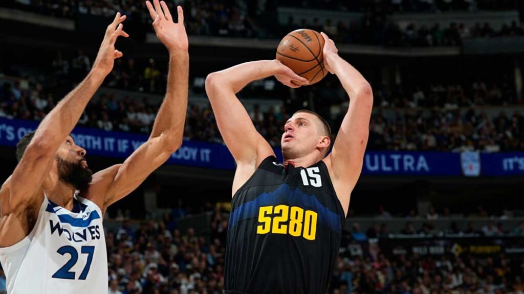 Nikola Jokic et Rudy Gobert