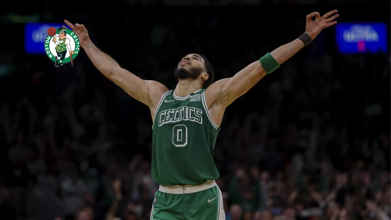 Lire la suite à propos de l’article Jayson Tatum décroche le plus gros contrat de l’histoire NBA : 315 millions sur 5 ans !