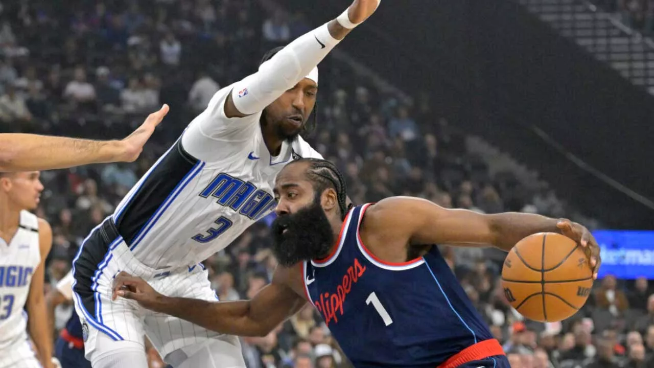 Lire la suite à propos de l’article Harden et les Clippers prolongent leur série à domicile face au Magic (104-93)