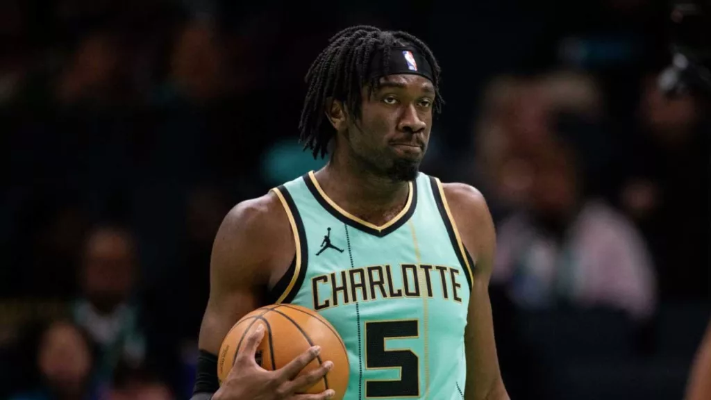 Mark Williams recalé par les Lakers : vraie blessure ou prétexte ?