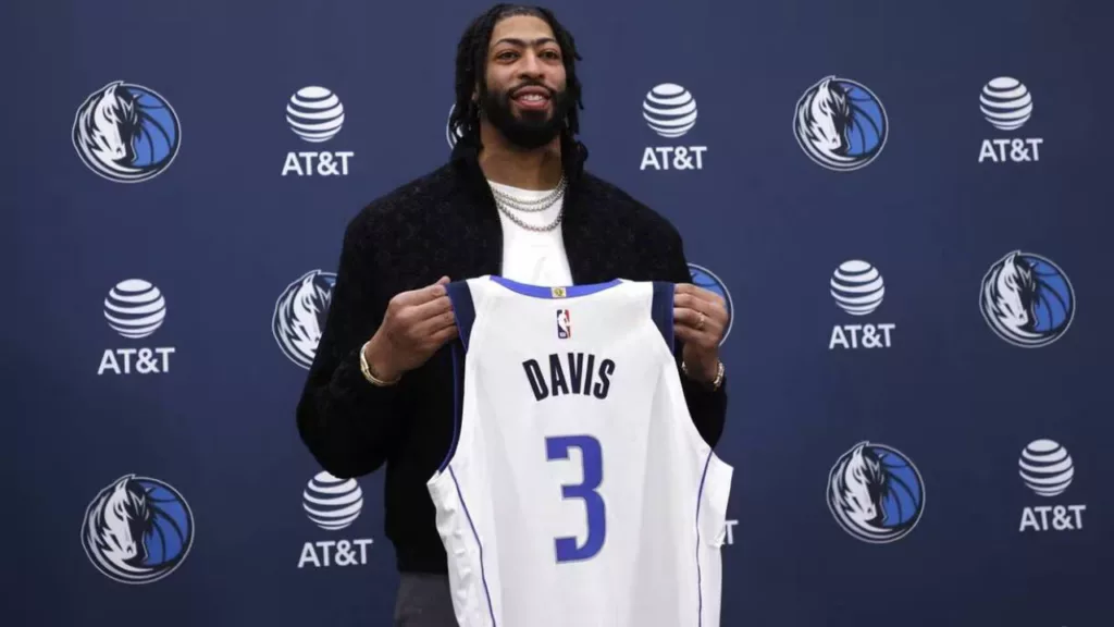 Anthony Davis de retour