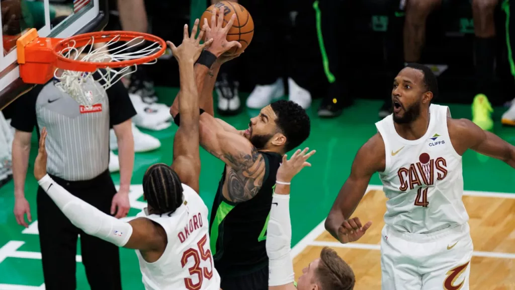 Cavs dominent Boston