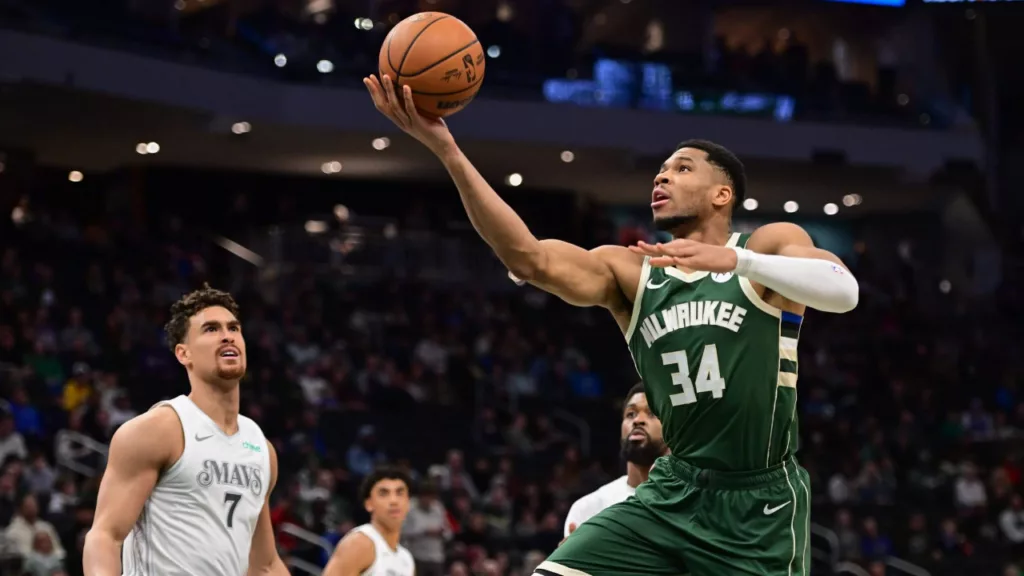 Giannis Antetokounmpo 20 000 points