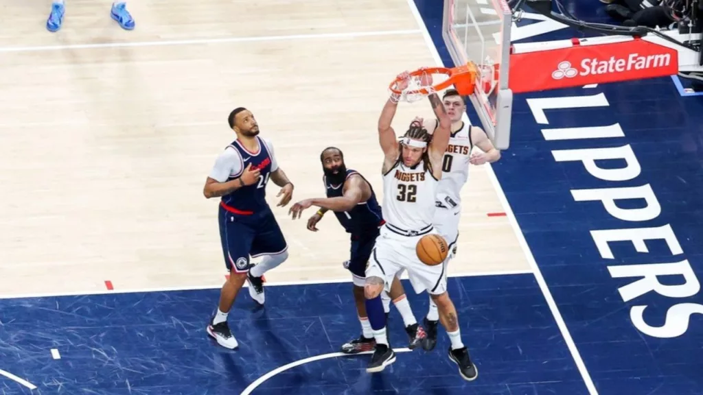 Buzzer beater d'Aaron Gordon