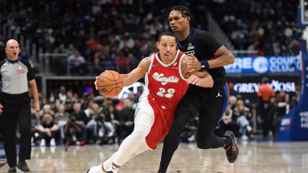 Desmond Bane contre Ausar Thompson
