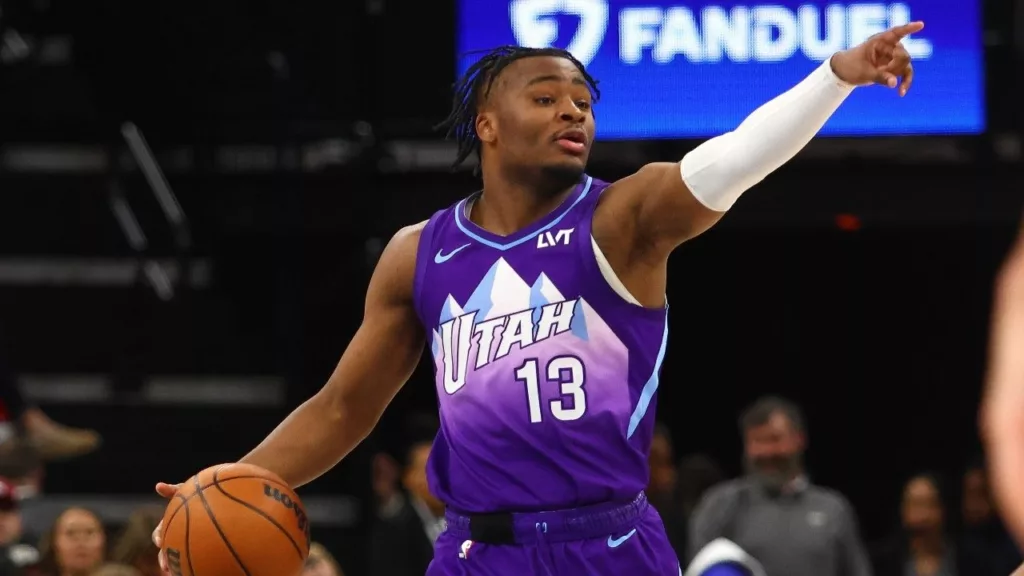 Isaiah Collier record passe