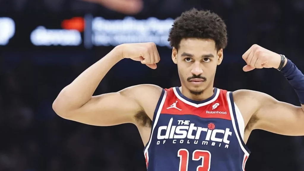Jordan Poole record à 3 points