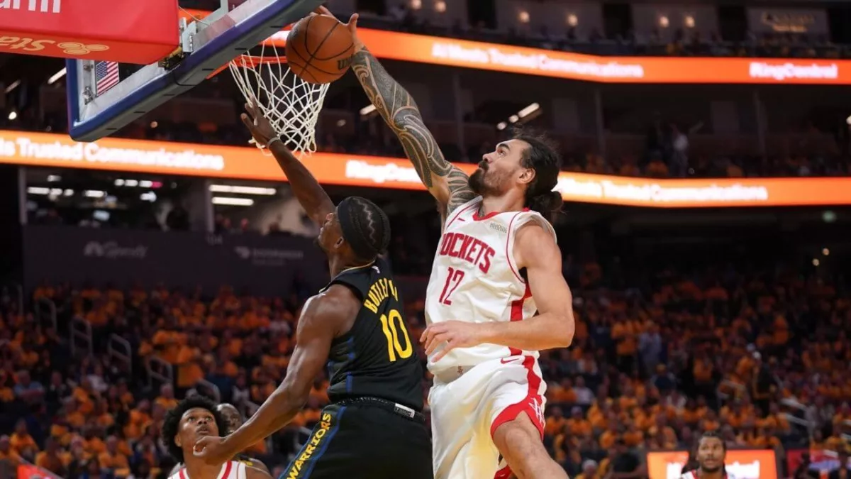 Contre de Steven Adams sur Jimmy Butler