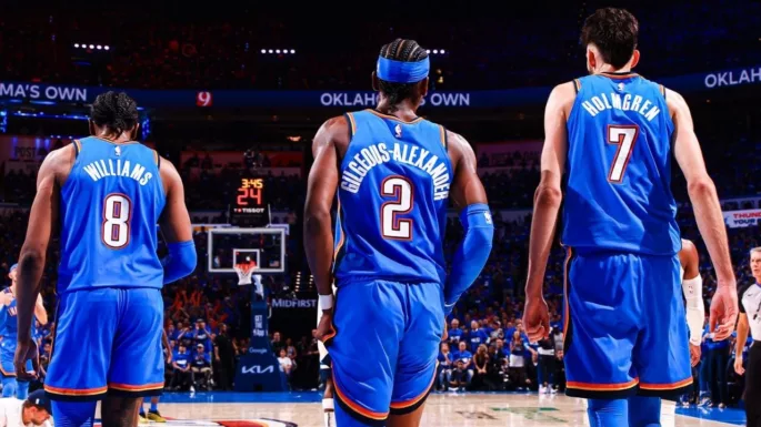 Jalen Williams, Shai Gilgeous-Alexander et Chet Holmgren