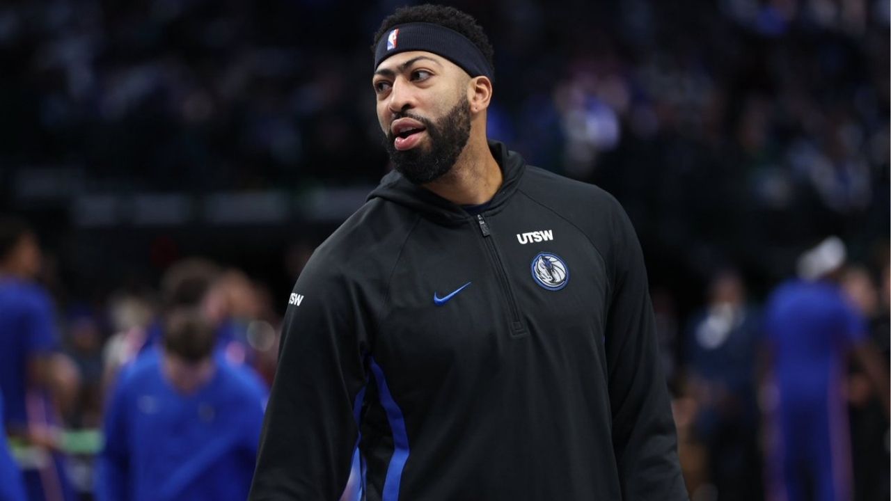 Anthony Davis blessé