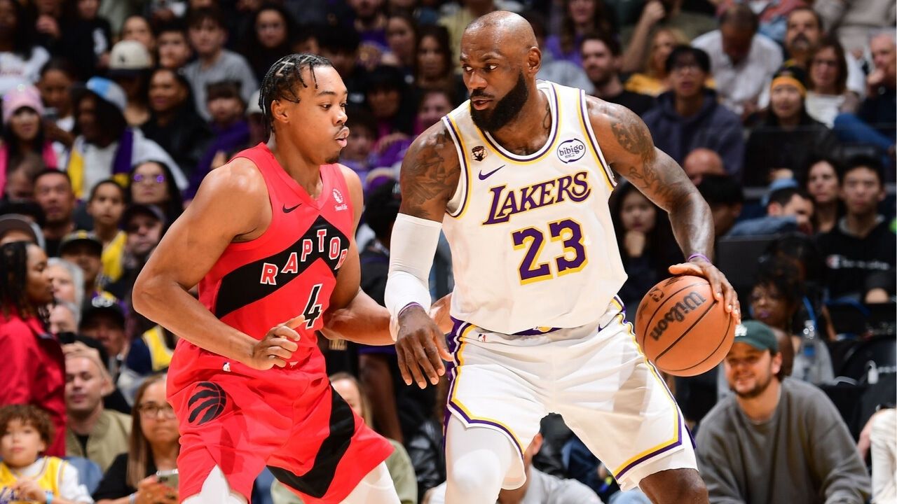 Scottie Barnes et LeBron James