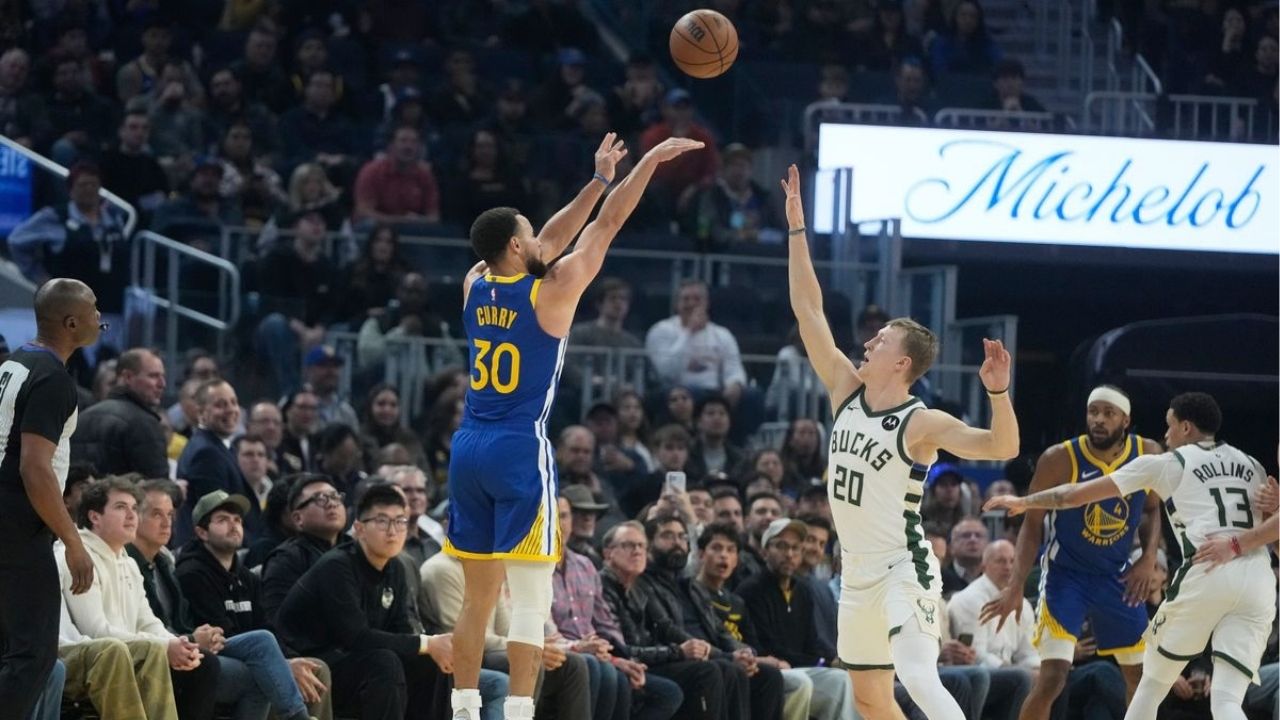 Stephen Curry à 3 points